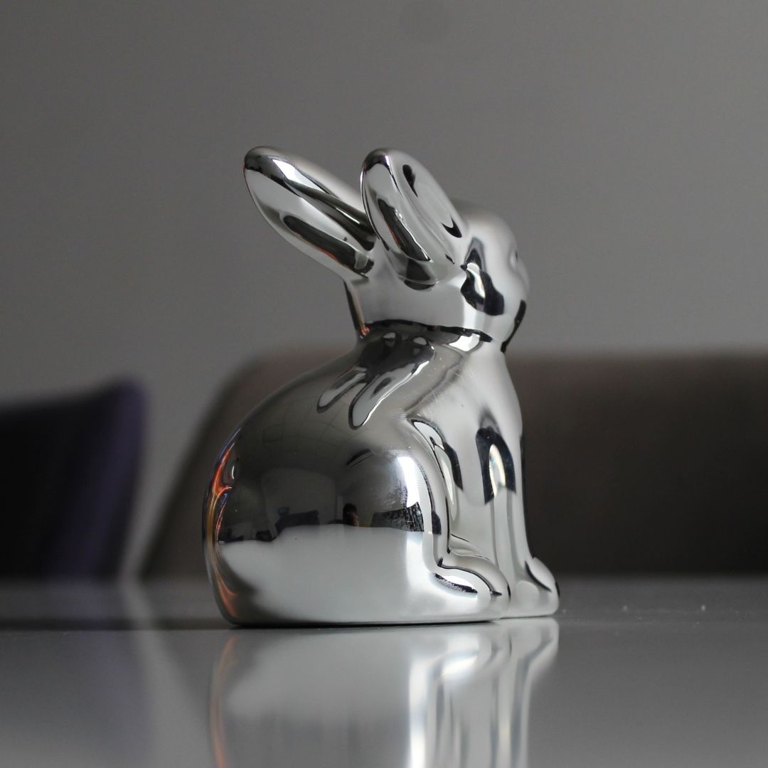 Iepuraș decorativ, din ceramică, finisaj argintiu, 9 cm, Jumi